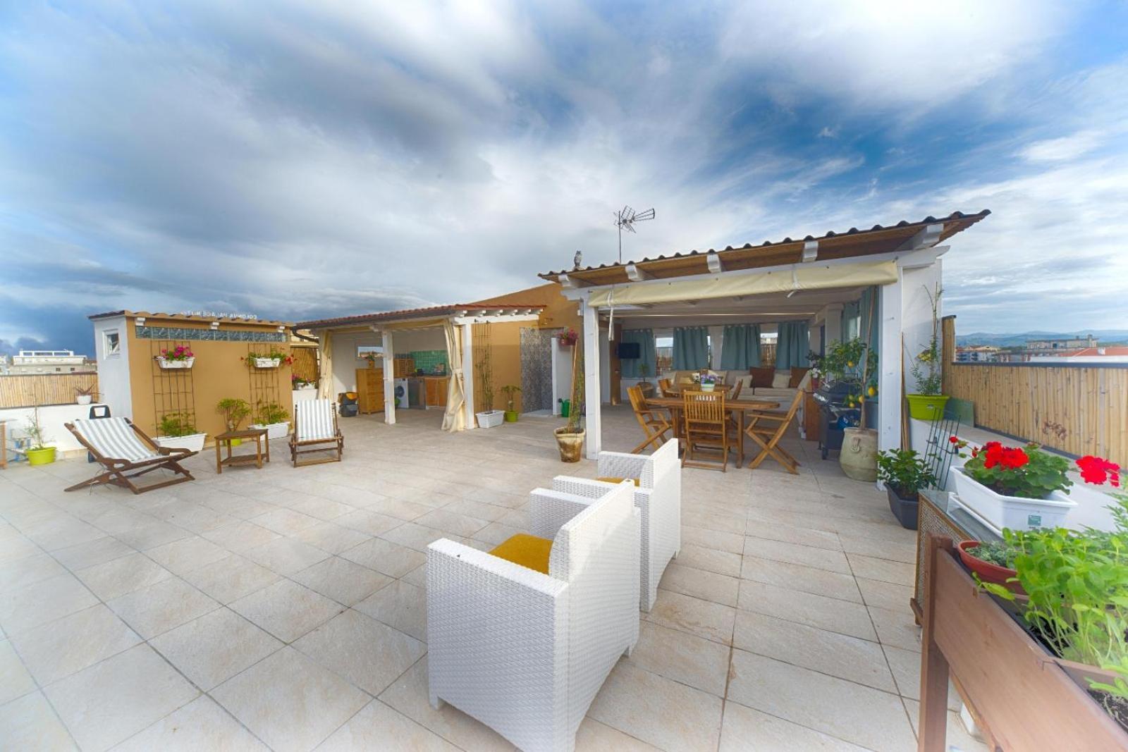 Terrace Rooms Olbia Center 外观 照片