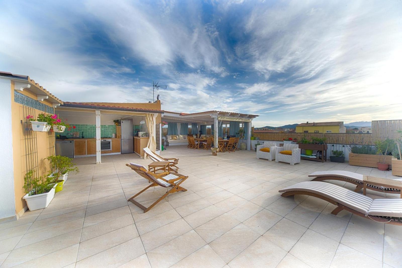 Terrace Rooms Olbia Center 外观 照片